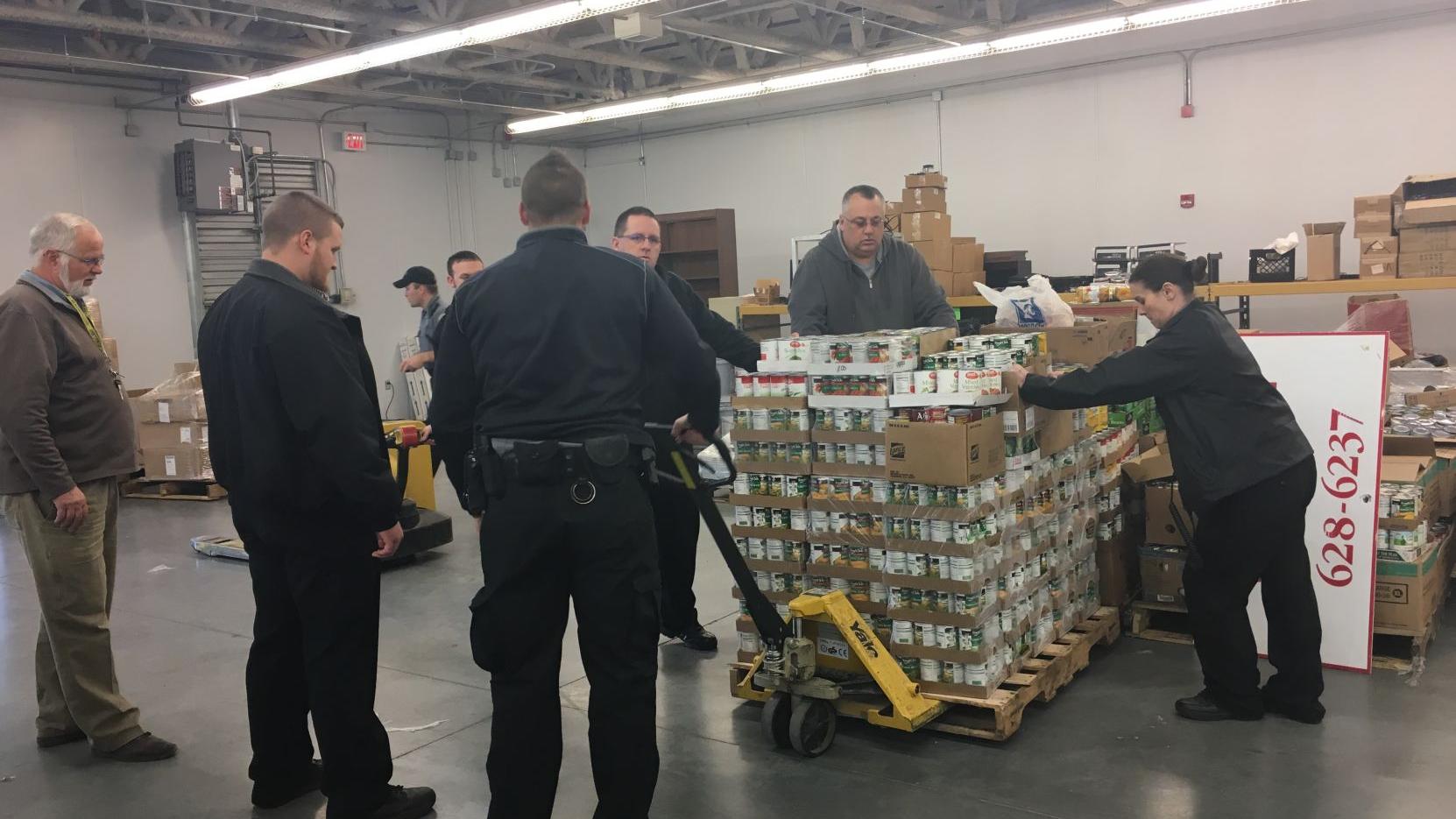 Southwest Va. Regional Jail officers donate 8,000 cans to food ...