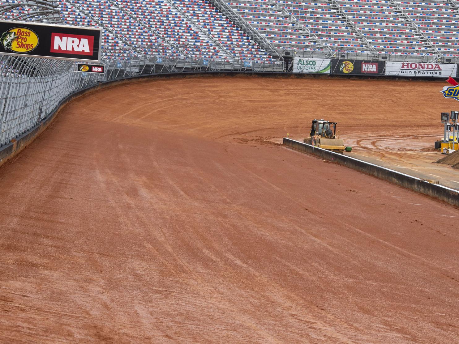 Watch Now Bristol Dirt Race Excitement Building In Nascar Circles For Dirt Track Races In Bristol Sports News Heraldcouriercom Watch Now Bristol Dirt Race Excitement Building In Nascar Circles For Dirt Track Races In Bristol Sports News Heraldcouriercom