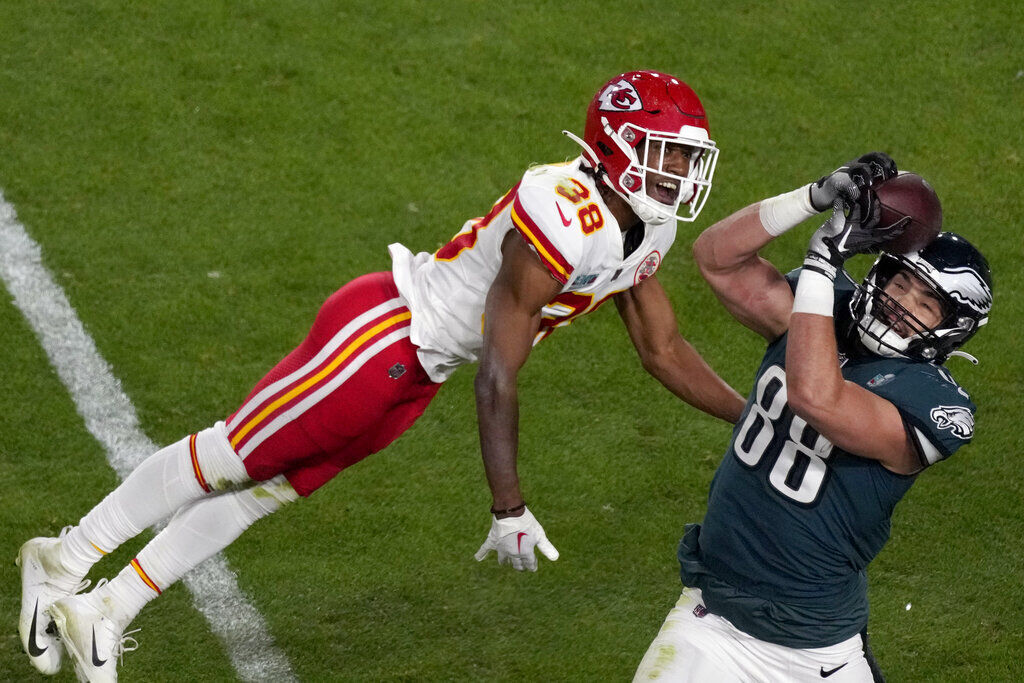 Kansas City Chiefs tight end Jody Fortson (88) walks back to the