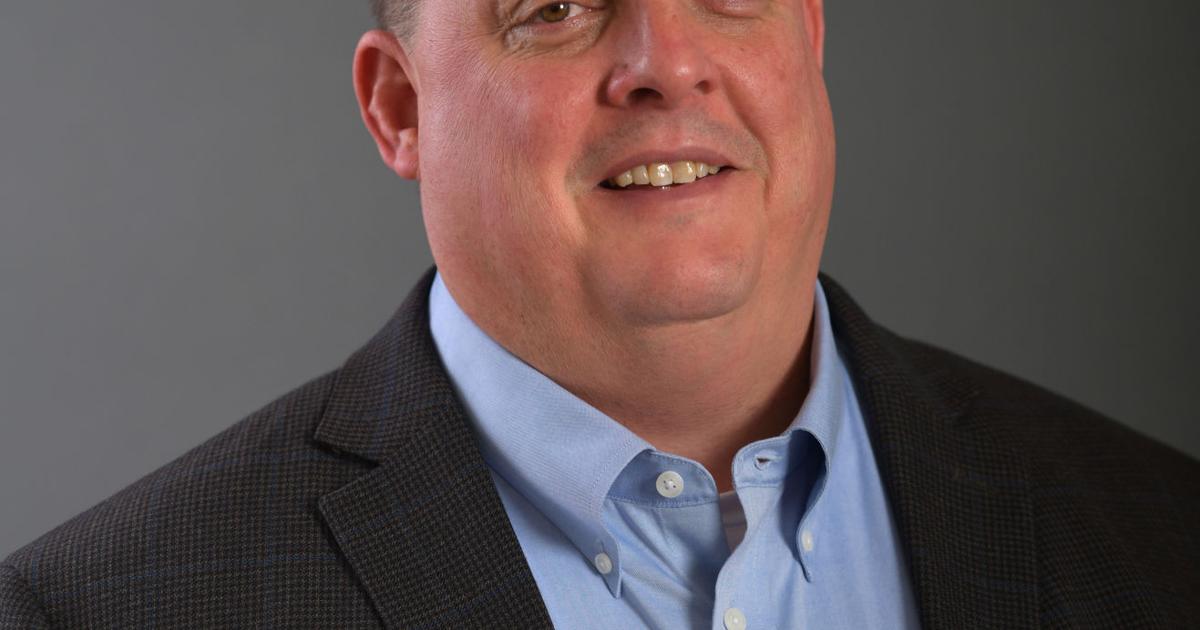 Mike Hutton Rcht Hutton chosen for open City Council seat
