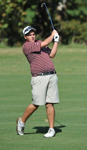 PREP GOLF: Vikings return to regionals after one-year absence