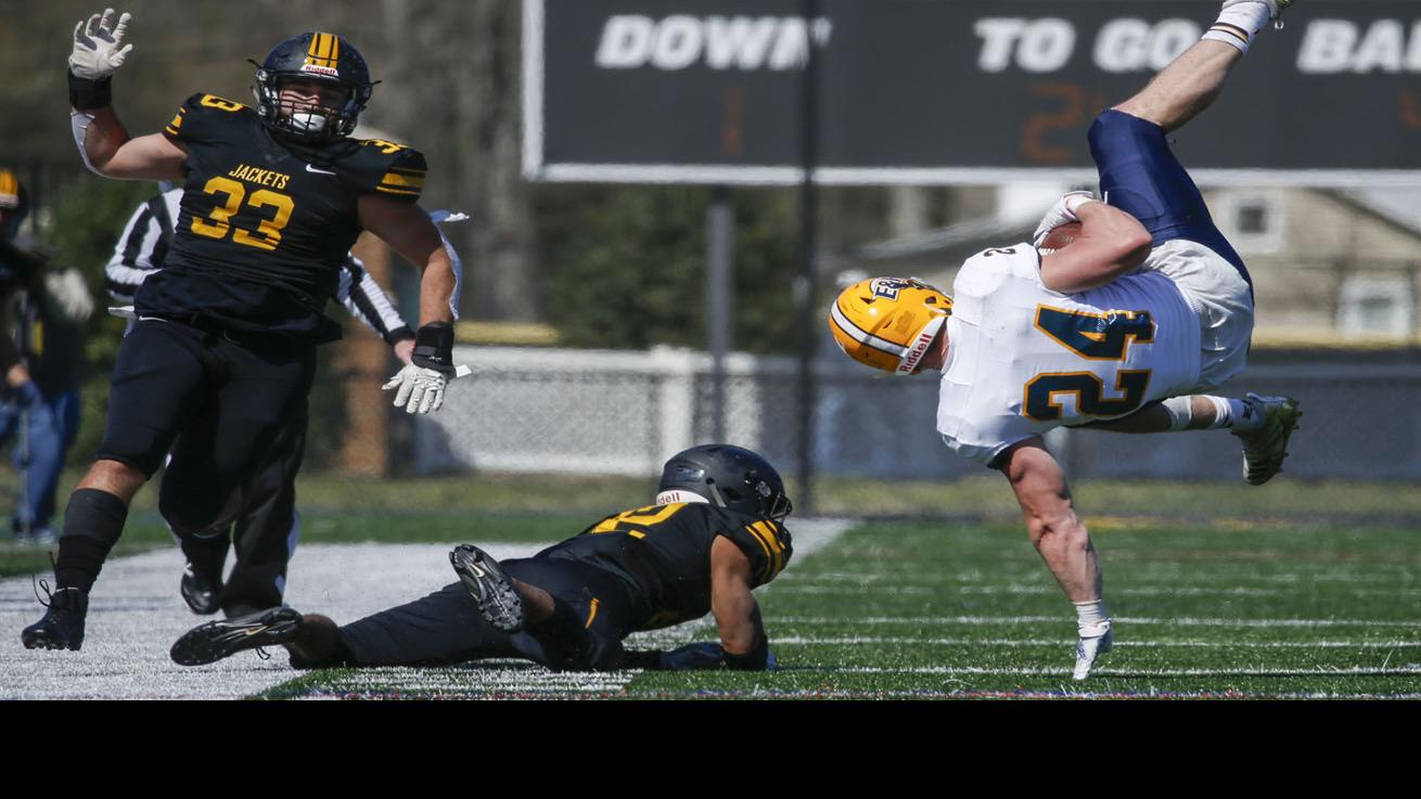 College Football Randolph Macon Edges E H In Ot 13 10 Sports News Heraldcourier Com