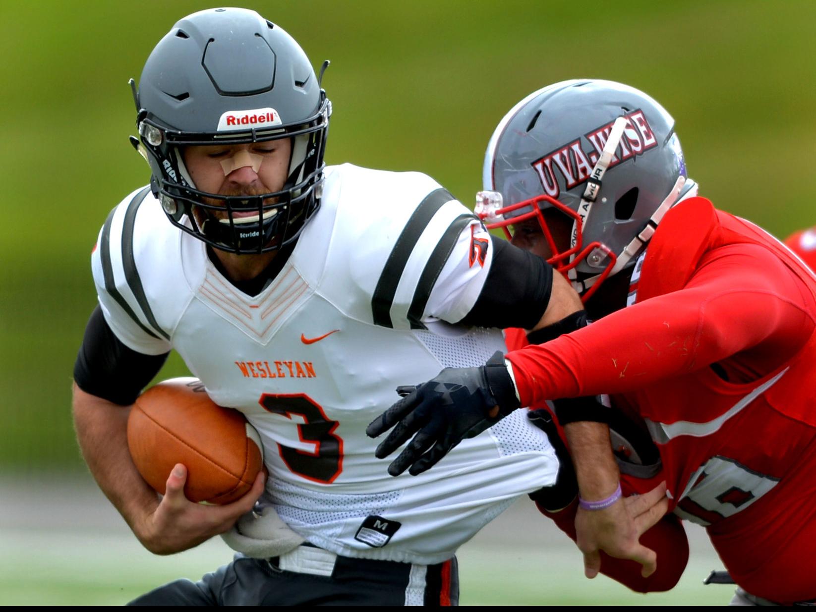 Uva Wise Victorious With Mitchell Beating West Virginia Wesleyan 35 14 Sports News Heraldcourier Com