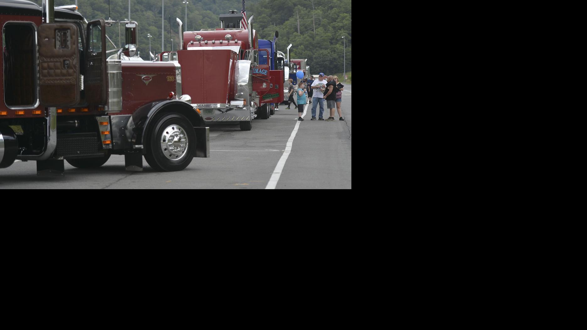 Fitzgerald Peterbilt Semi Casual Truck Show Galleries