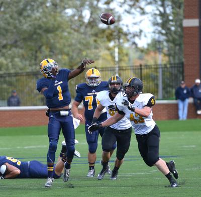 Gregory Saxton All Healed And It Shows Sports Heraldcourier Com