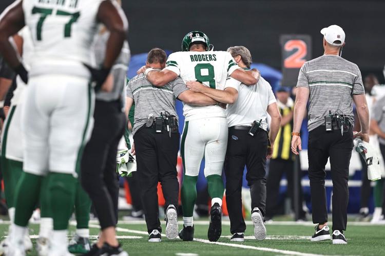 Jets-Eagles Game Recap  QB Zach Wilson Injures Knee in Preseason-Opening  Win in Philadelphia