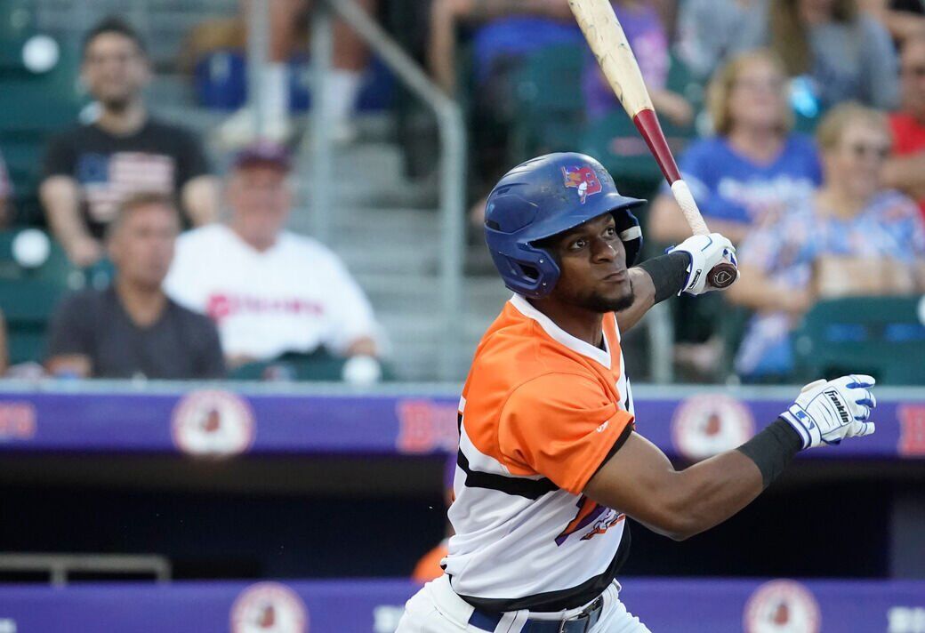 Syracuse Mets dominate Rochester at home