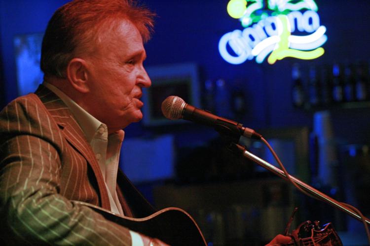 Bill Anderson by Tom