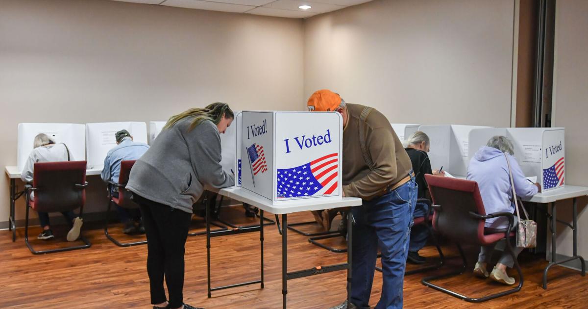 Early voting numbers on track to match previous elections in Sullivan ...