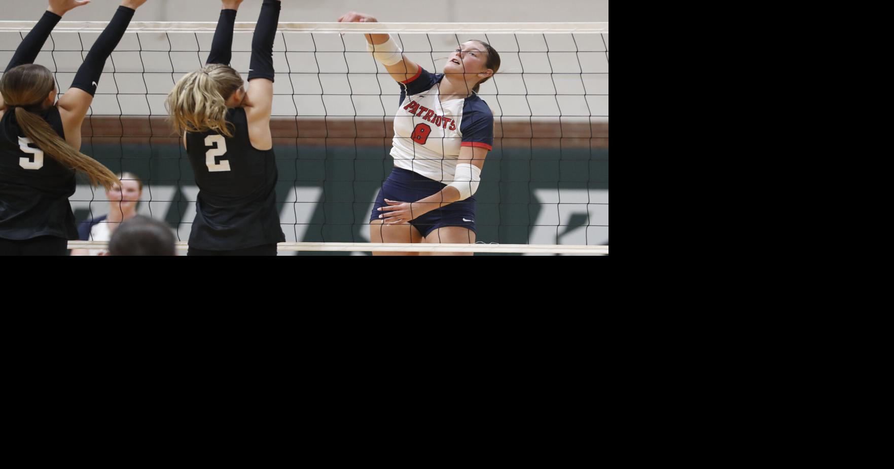 HIGH SCHOOL VOLLEYBALL: Sullivan East edges John Battle in matchup of defending regional champions