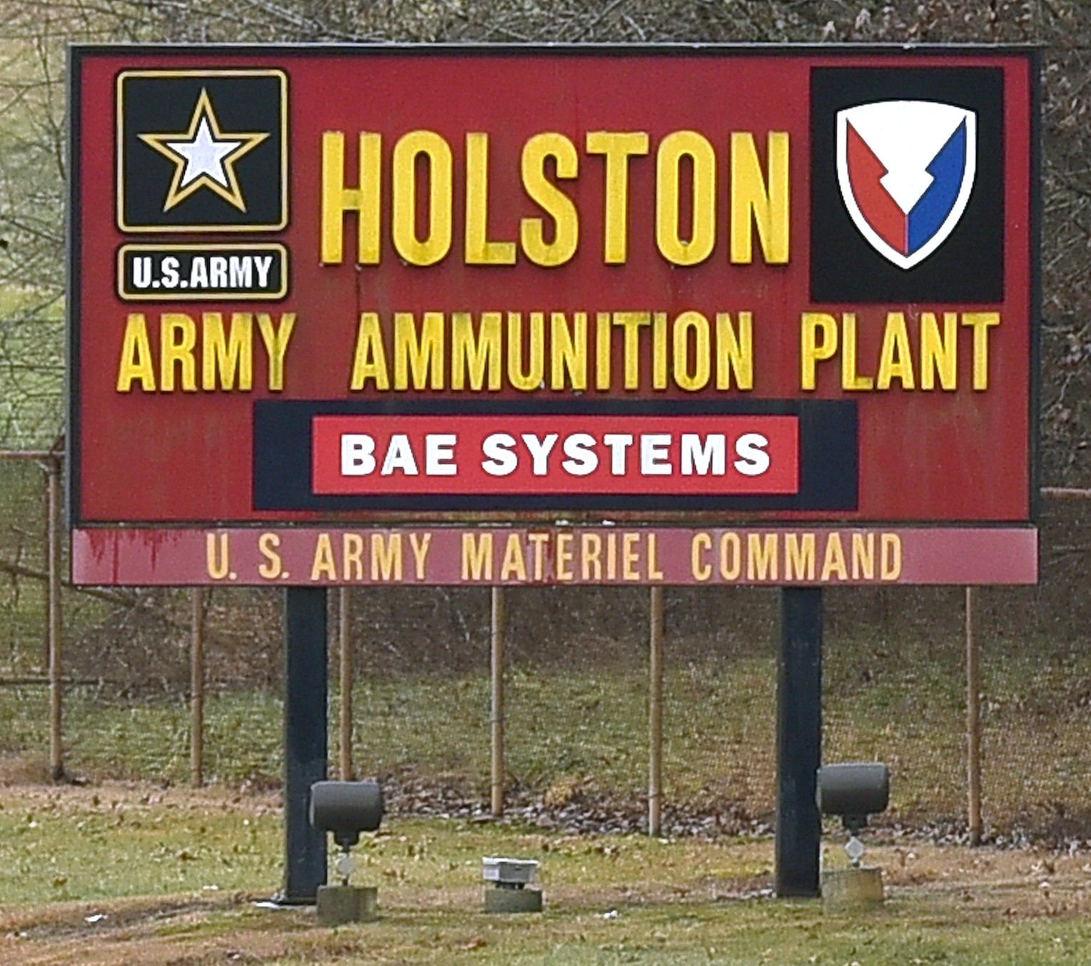 Explosion Heard Across The Region From Fire At Holston Army Ammunition ...