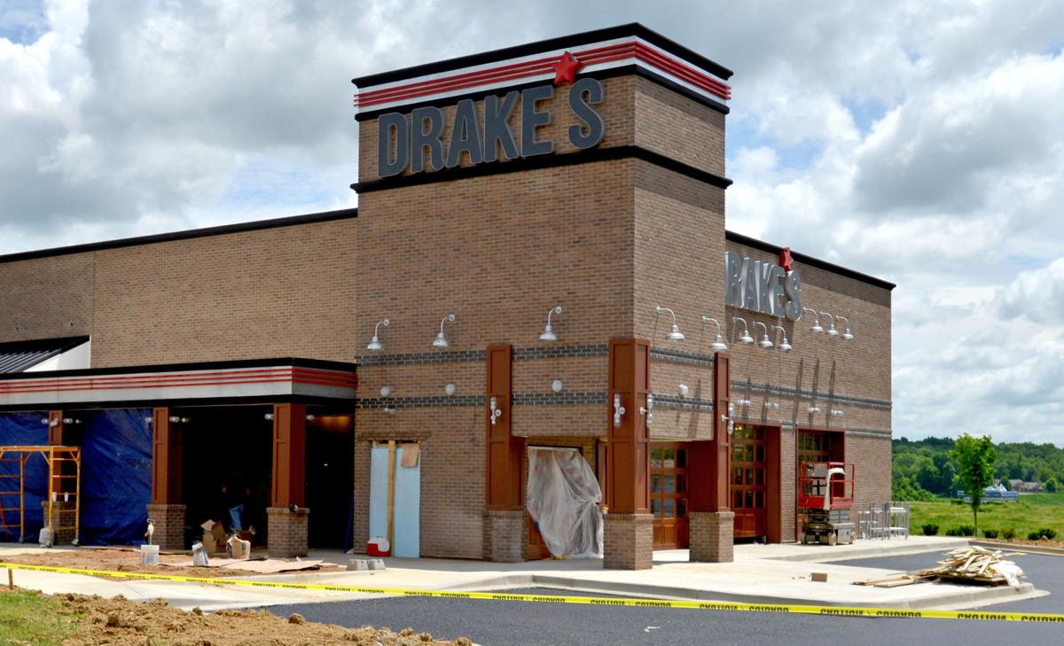 Drake S Opening On June 18 At The Pinnacle Latest Headlines Heraldcourier Com