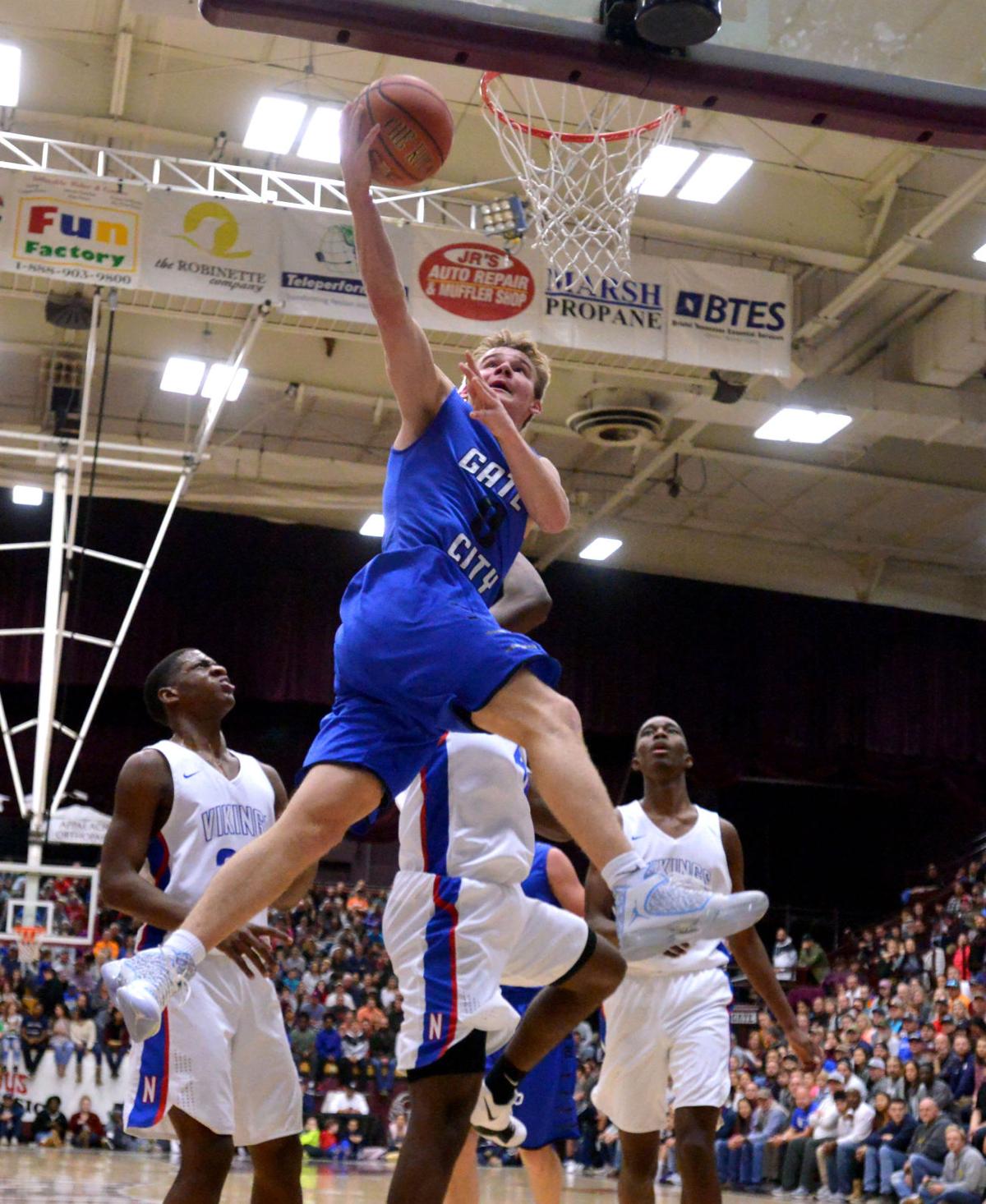 Arby S Classic Maxwell North Meck Steal Show From Mcclung Gate
