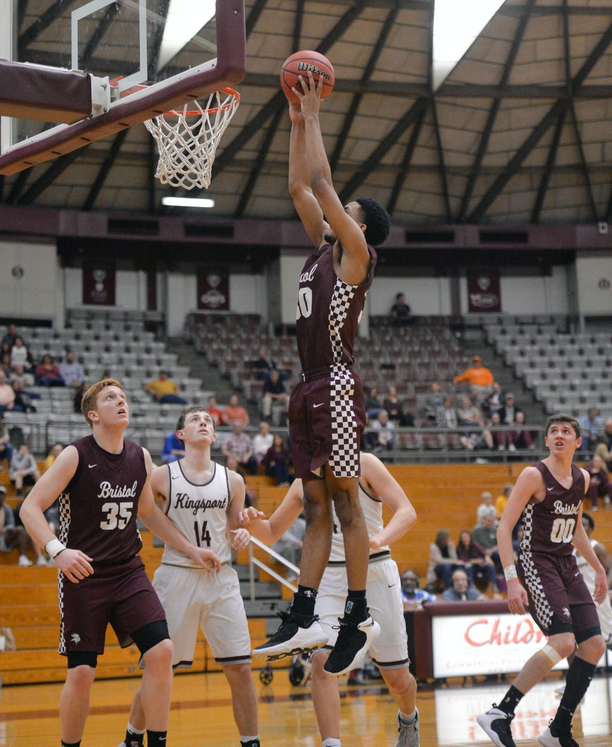 D B Boys Take 62 42 Win Over Ths In Big 7 Sports Heraldcourier Com