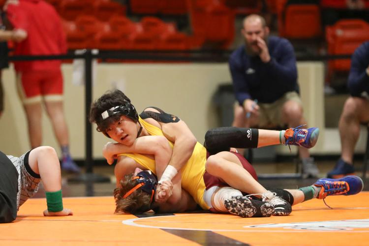 PREP WRESTLING: Union wins third straight Region 2D crown; John Battle ...