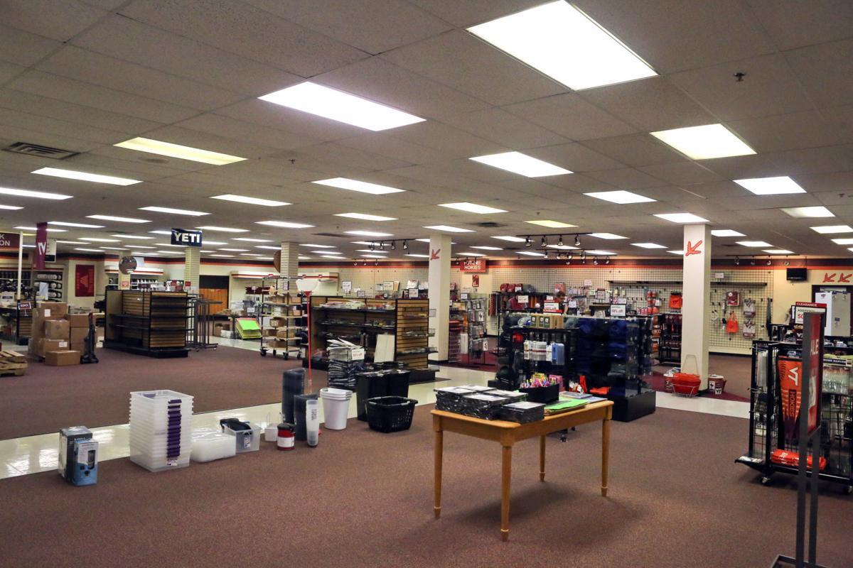 Landmark Blacksburg Bookstore Set To Close In December State Region Heraldcourier Com