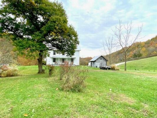 3 Bedroom Home in Meadowview - $509,900
