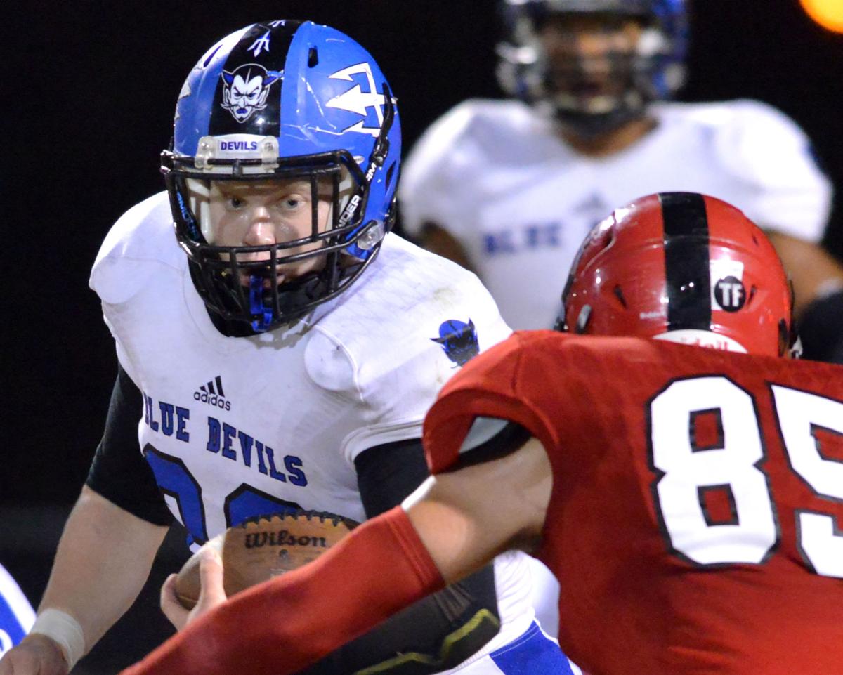 Castlewood vs Lebanon Football