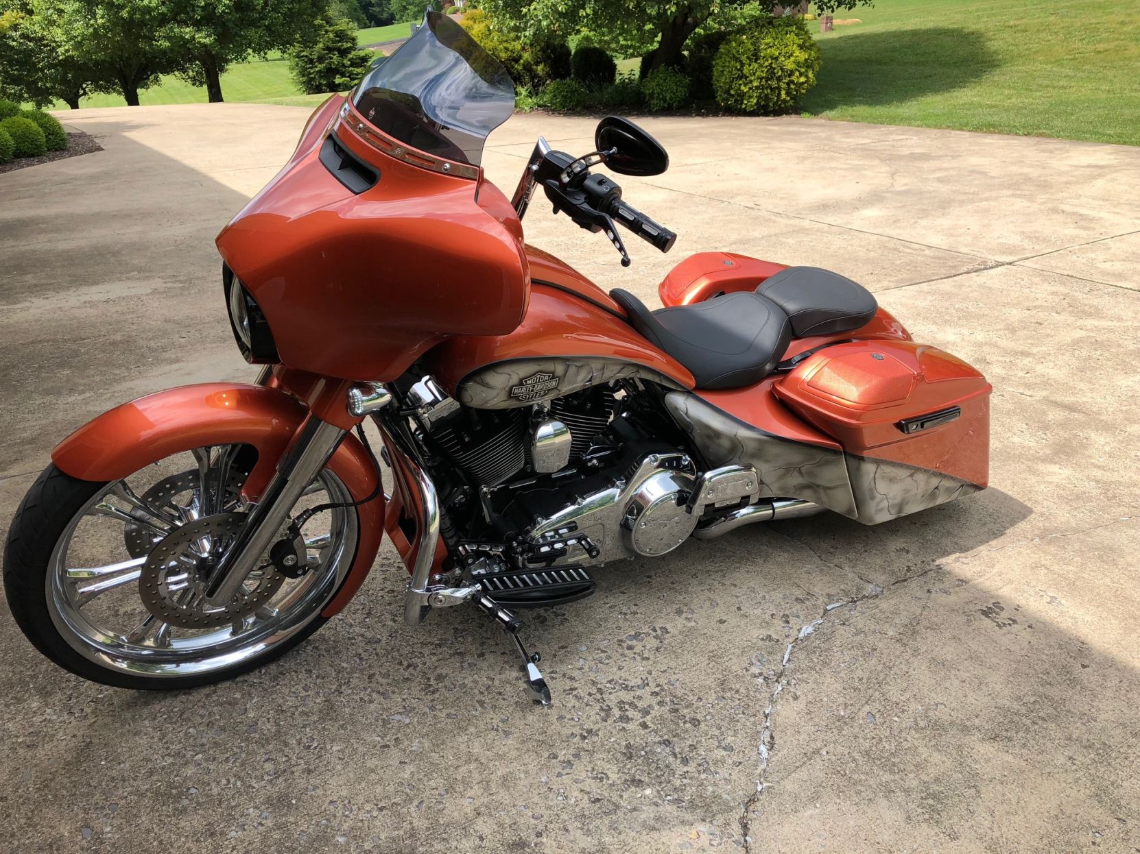 2014 street deals glide special