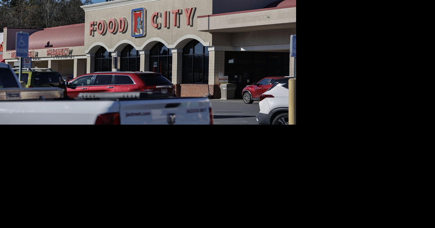 Ribbon cutting held for expanded Food City Blountville location