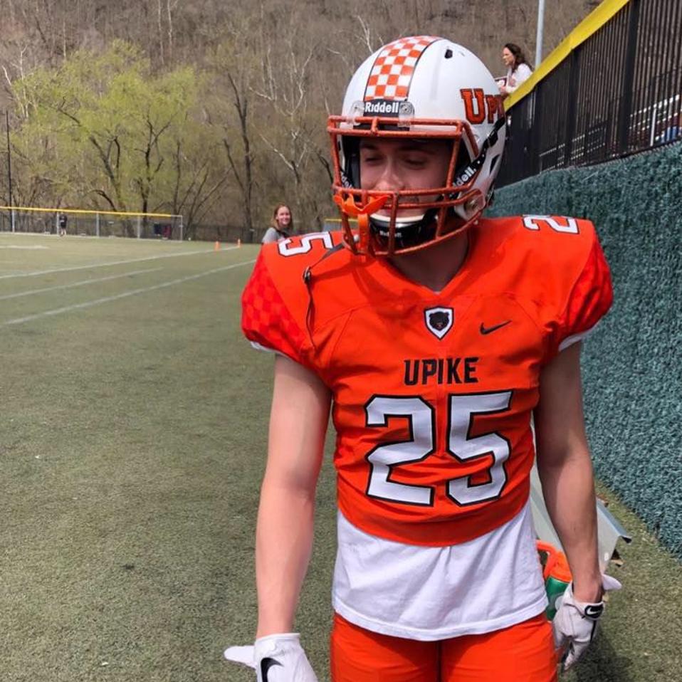 Locals In College University Of Pikeville S Austin Turner The