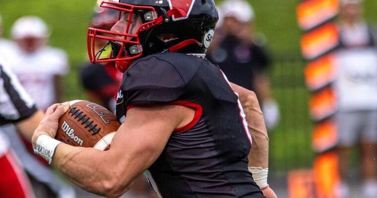 COLLEGE FOOTBALL: Running at full throttle, UVa-Wise running back Daniel Thomas and Highland Cavaliers put last season's struggles in the rearview mirror