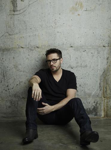 Danny Gokey-1