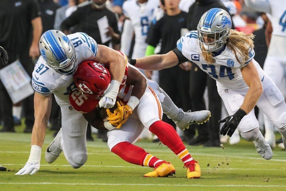NFL: Lions spoil Chiefs' celebration of Super Bowl title by rallying for a  21-20 win in opener