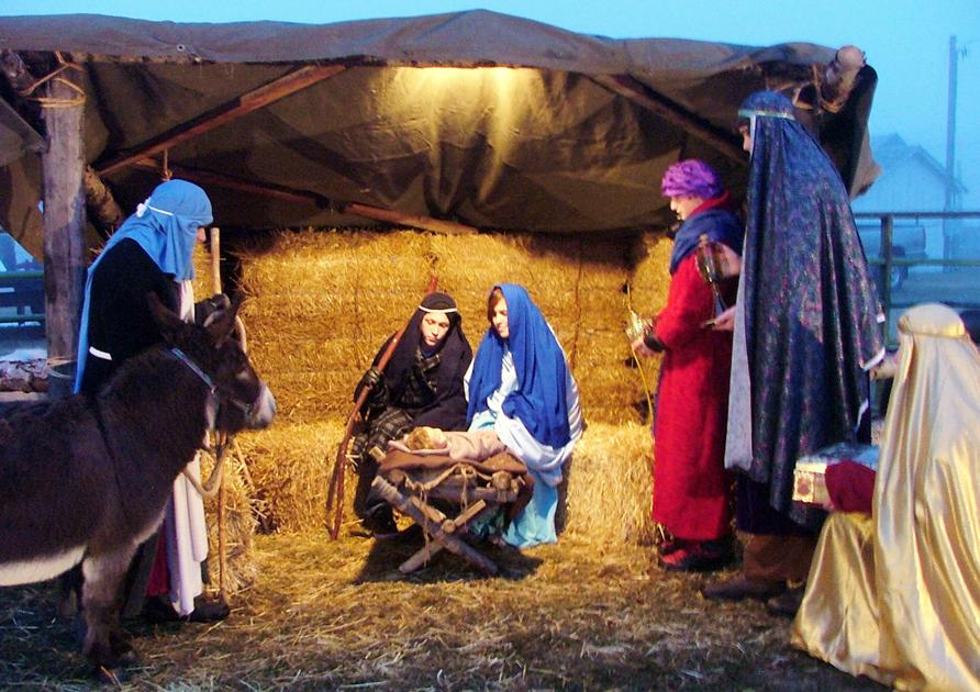 Living Nativity shares biblical story of Christmas | Local News ...