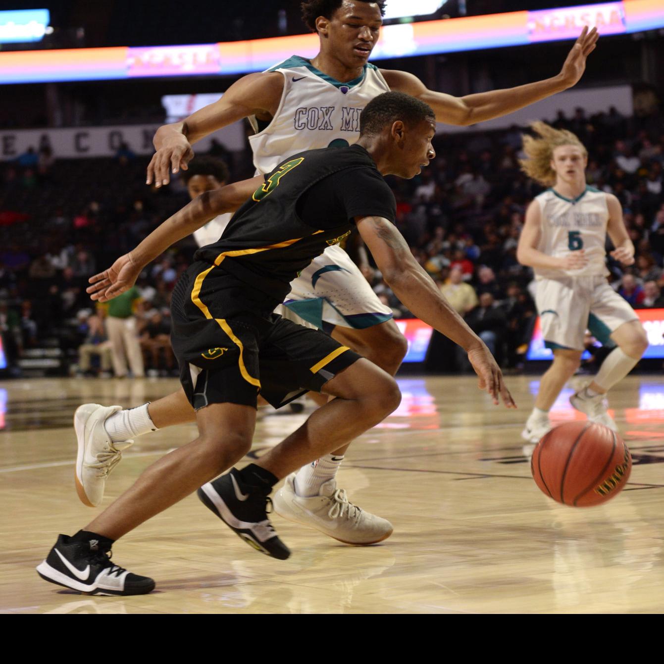Wendell Moore Elite Basketball Recruit Plays Recruiting Game At