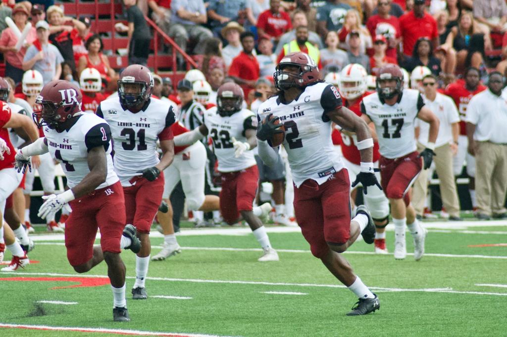 Opinion My Favorite Moments From The Lenoir Rhyne Football Season