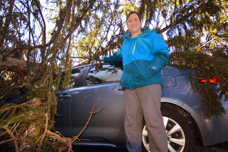 Trees down, power outages reported Friday morning in Catawba County due