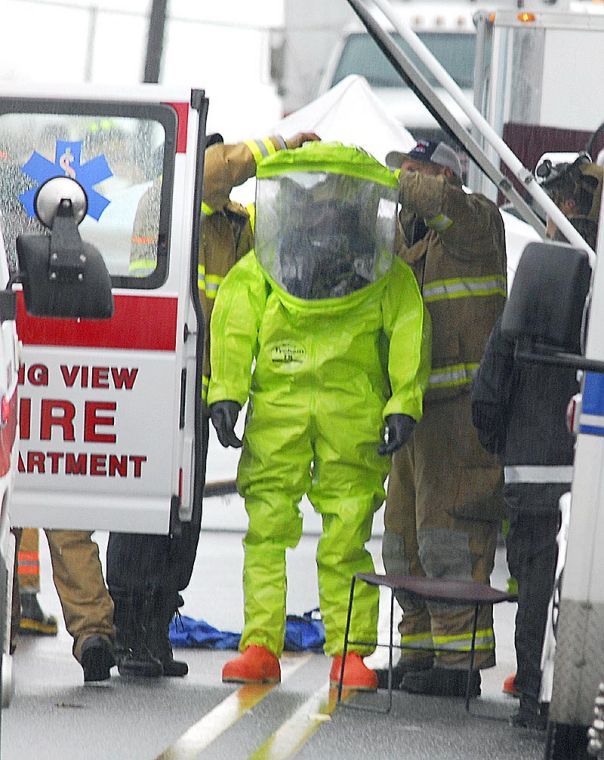 Chlorine gas leak contained in Long View News