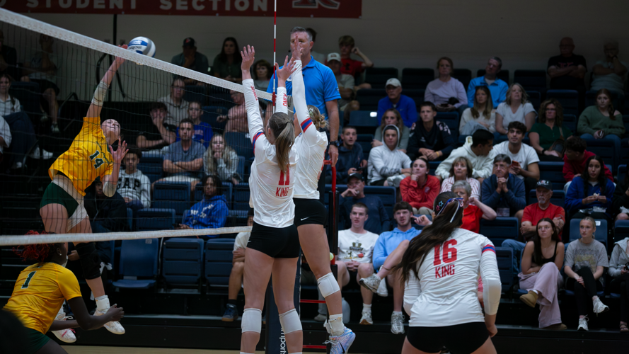 King Women’s Volleyball Battles Converse in Four-Set Road Thriller