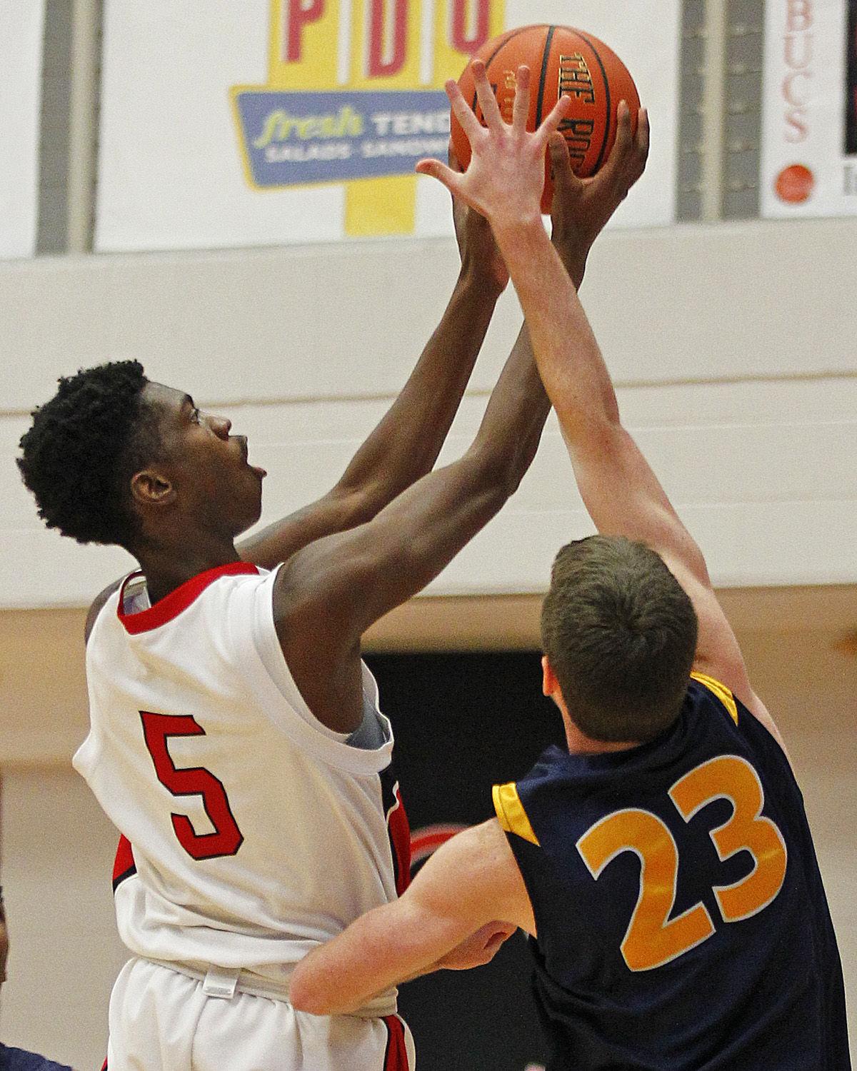Cvcc Men Beat Wake Tech Behind Late Jumper Sports