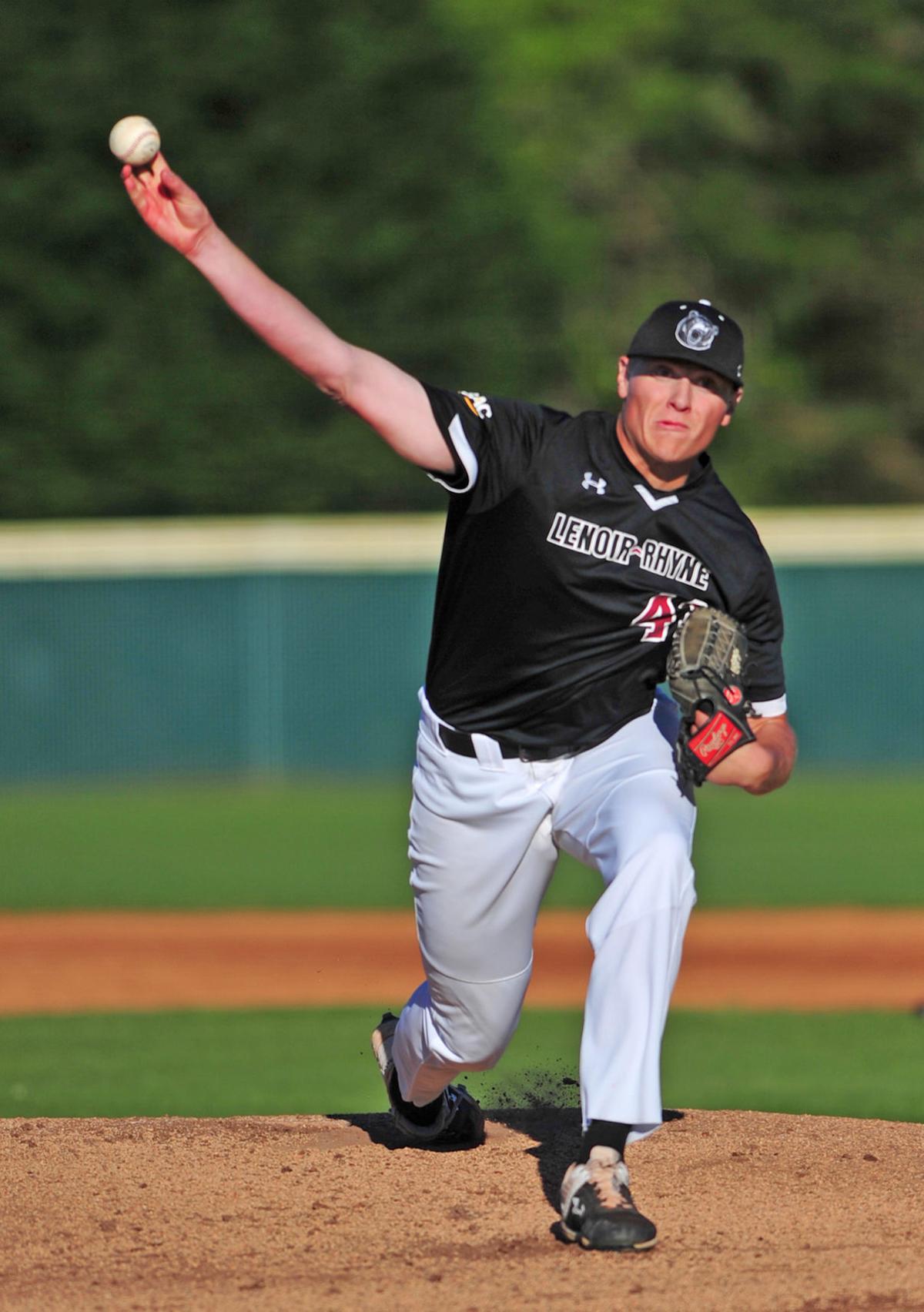 LenoirRhyne baseball swept by Wingate to drop close to SAC tournament