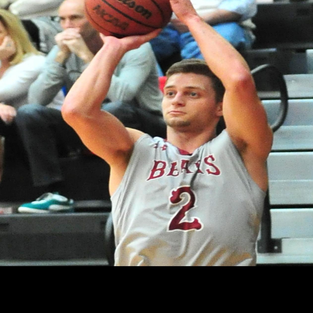 College Basketball Bears Beat Eagles Run Win Streak To 4 Games