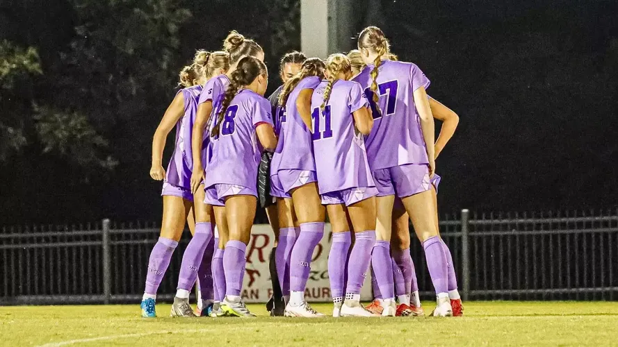 HPU Falls to Elon in Sunday Night Matchup