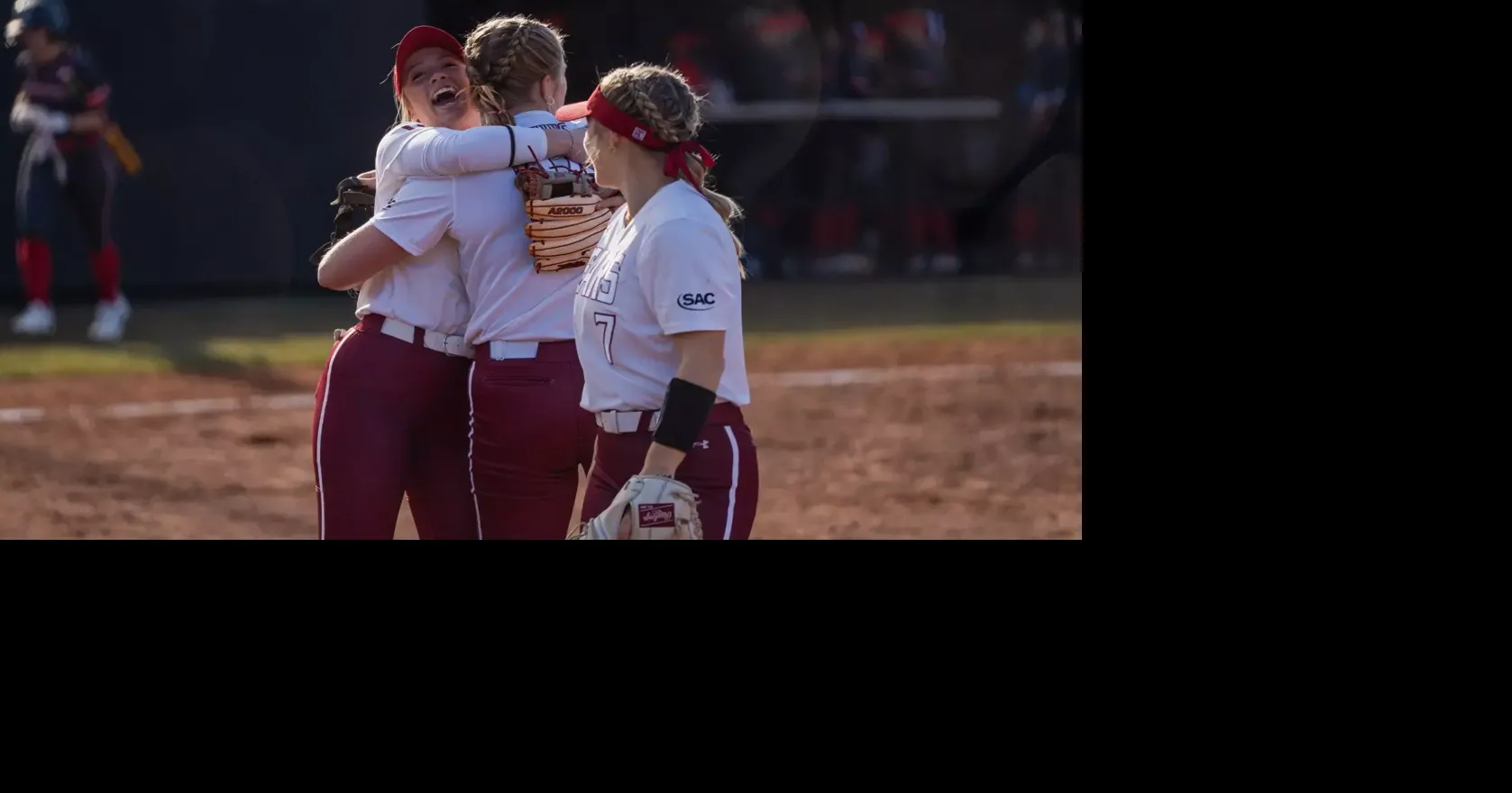 Lenoir-Rhyne softball extends winning streak to 18