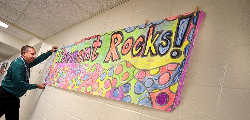 Teachers Preparing For Students First Day Of School News