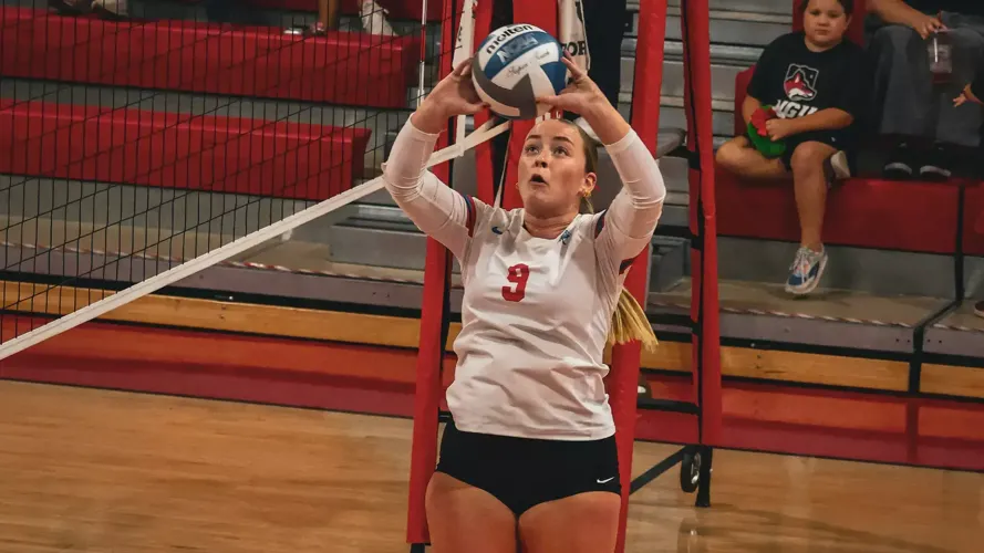 King Volleyball Splits Matches on Opening Day of King Classic