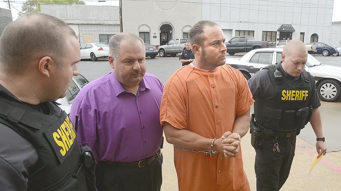 Alexander County man appears in court on murder charge, claims self