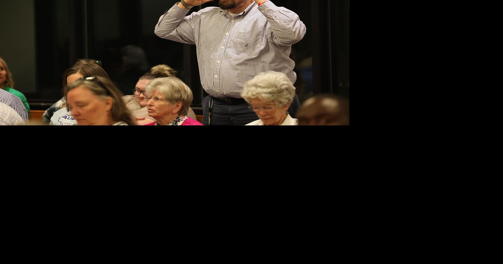 Catawba County NC commissioners vote for merger plan 3-2