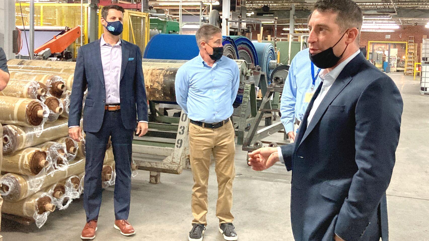 Manufacturing companies make plea for help amid labor shortage - Vimarsana News