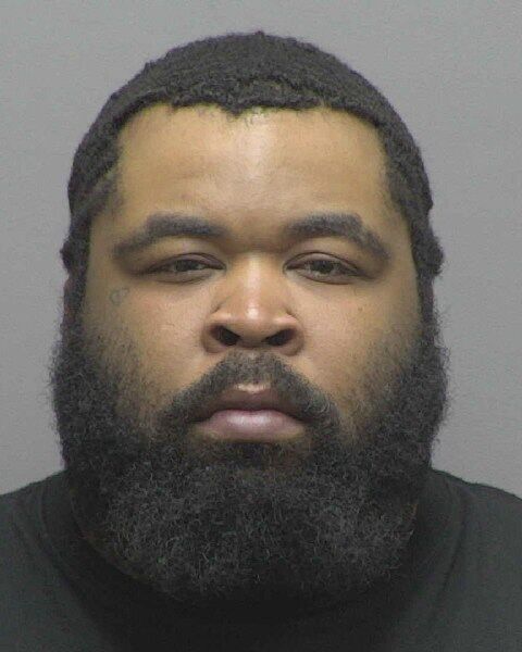 Denver, NC, bank robbed; 2 Charlotte men arrested