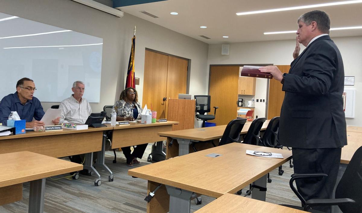 Catawba County sheriff writein candidate no longer eligible for election