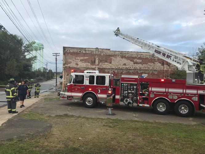 Fire guts abandoned building in Hickory