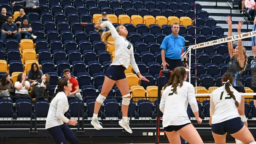 Sweet Named SoCon Offensive Player of the Week for Third Time This Season