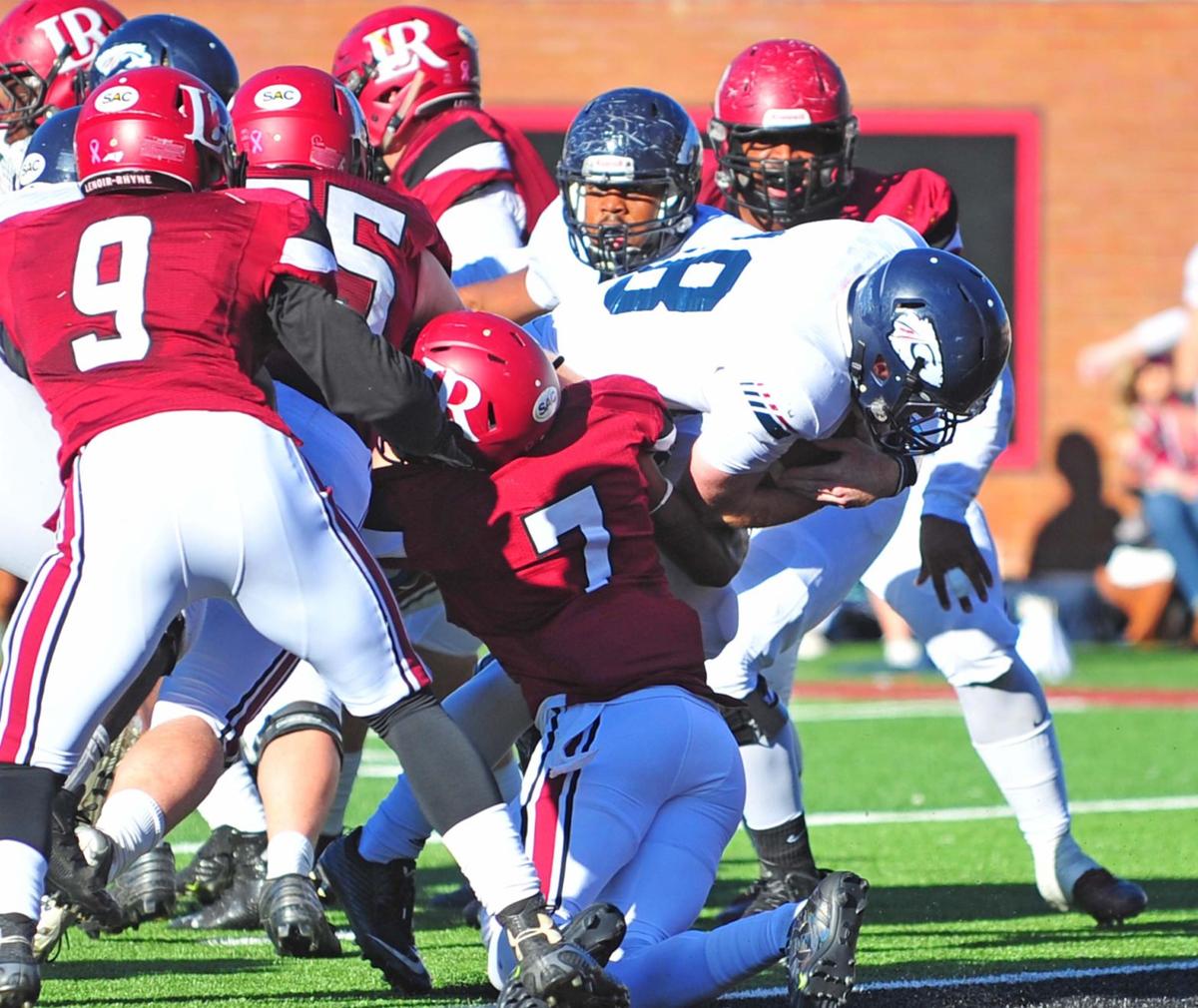 COLLEGE FOOTBALL: Catawba scores in closing seconds ...
