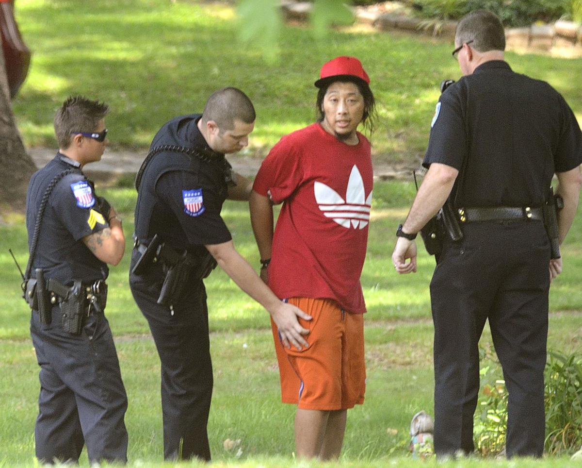 Traffic stop in Hickory leads to police standoff, 3 arrests Latest